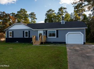 106 Manchester Rd, Havelock, NC 28532