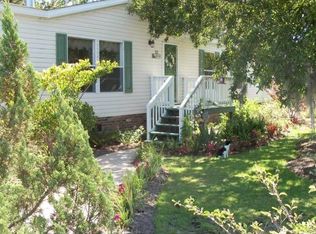 322 Lehigh Rd, Wilmington, NC 28412