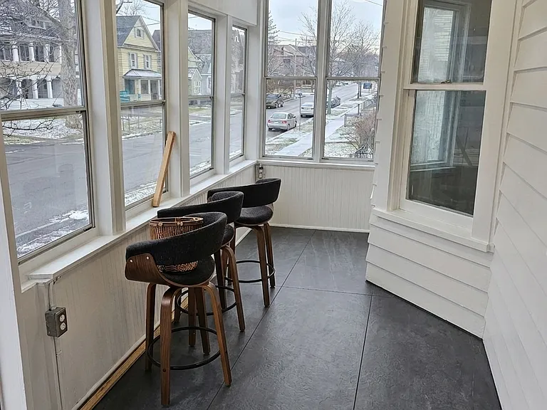 333 Park St — Photo 6