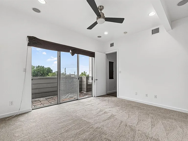1409 Laird St #B — Photo 23