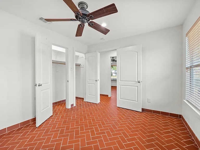 1601 West Ln #A — Photo 21