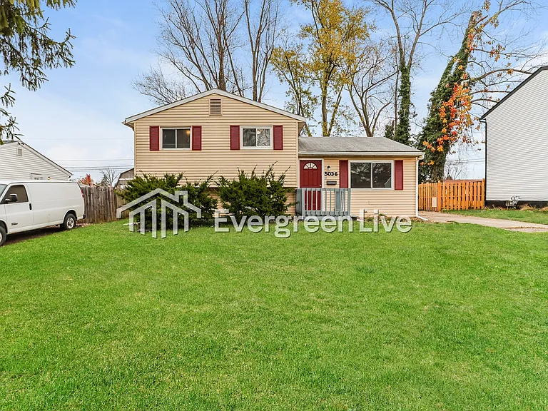 5036 Albany Dr — Photo 1