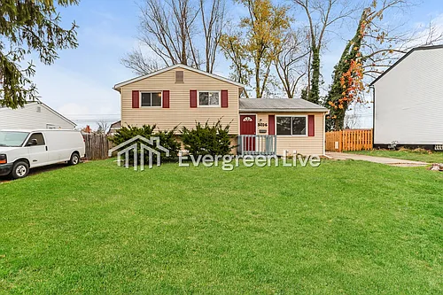 5036 Albany Dr Photo 1