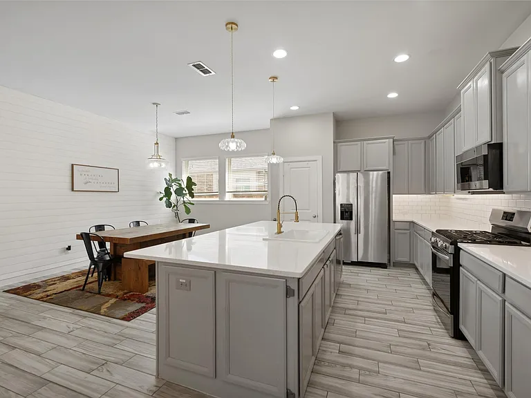 15510 Bosque Valley Ct — Photo 4