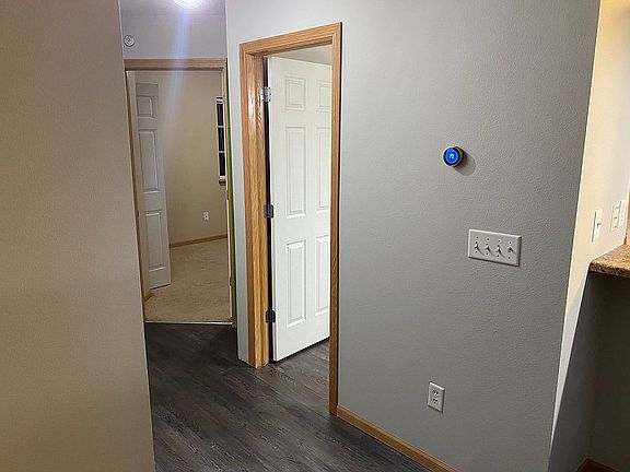 5th image of 480 N Madison Ave Unit 9
