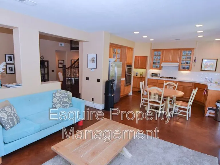 2654 Dorado Ct — Photo 3