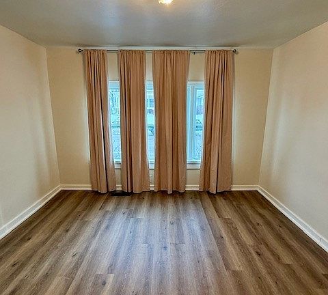 3rd image of 1866 Maiden Ln