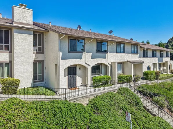 16 Greenview Ln, Richmond, CA 94803