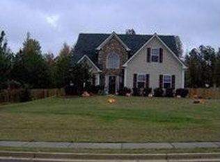 1008 Travitine Trl, Loganville, GA