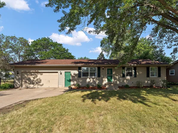 1683 Clarence St, Saint Paul, MN 55109