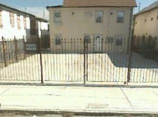 305 Beach 88th St, Rockaway Beach, NY 11693