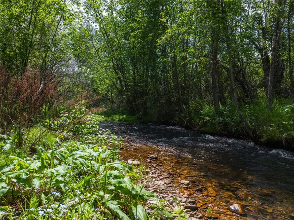 24305 Doney Ln, Arlee, MT 59821