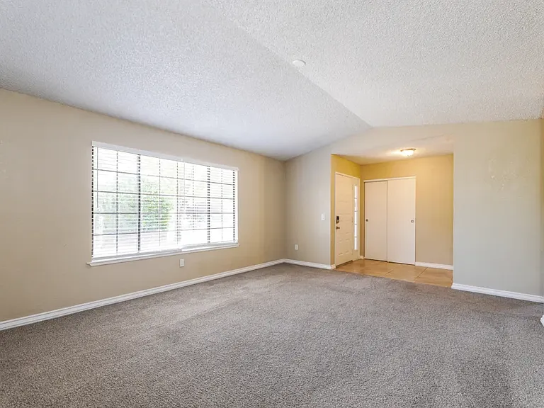 607 Grider Dr — Photo 11
