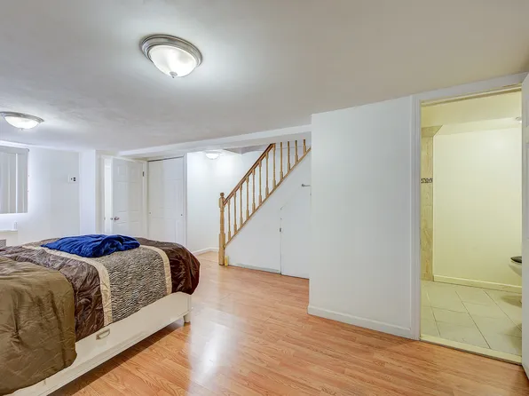 627 Beach 65th Street image 23 of 30