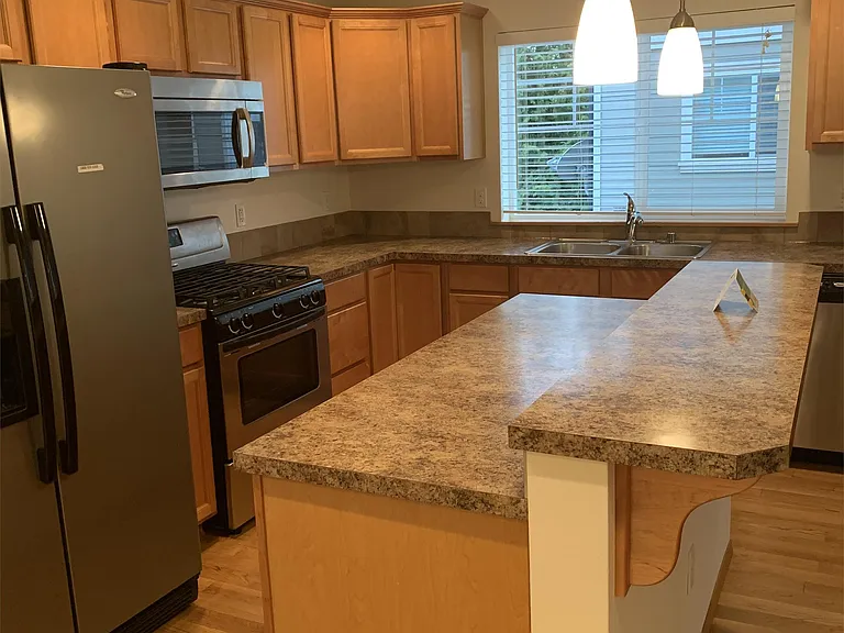 9515 Holly Dr #1 — Photo 7