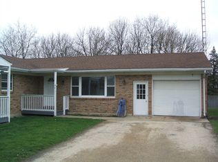 54 S Pampas Dr, Cortland, IL 60112