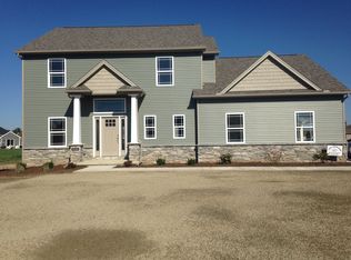 9840 Julianna Ln, Whitehouse, OH 43571
