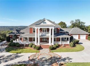 4620 Highland Dr, Gainesville, GA 30506