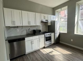 98 Clinton Ave #101B, Newark, NJ 07114