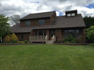 20 Mollys Way, Salt Point, NY 12578