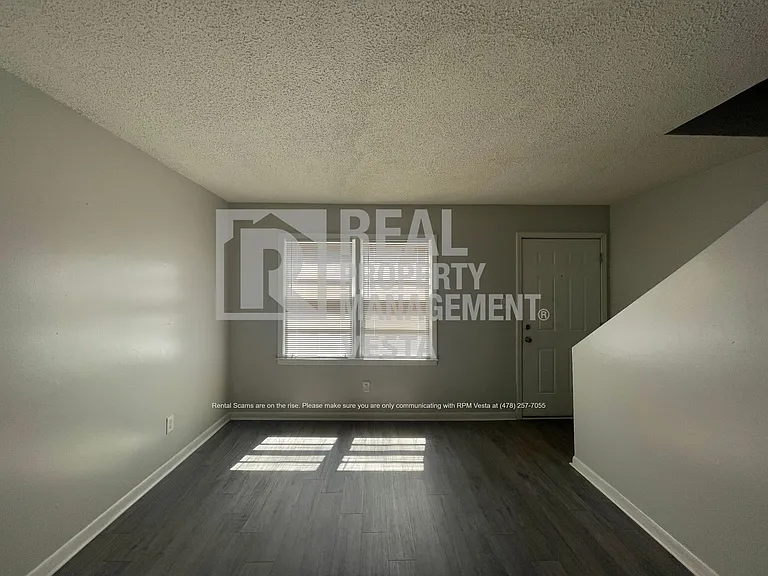 131 Wall St #106 — Photo 2