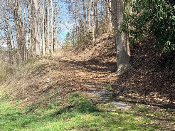 1021 Us Highway 19, Topton, NC 28781