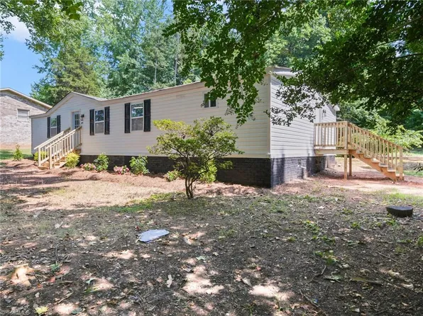 285 Baney Dr, Lexington, NC 27292