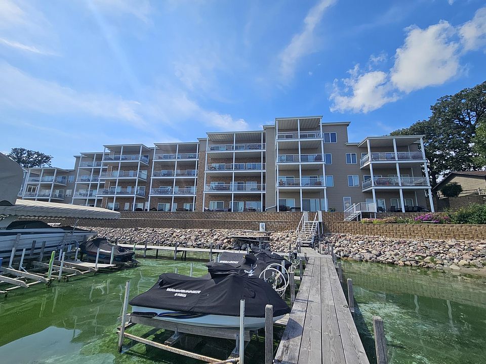1st image of 304 Lake Dr Unit B4