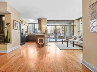 625 N Dearborn St #960, Chicago, IL 60654