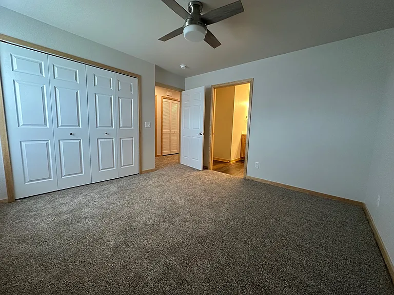 412 W Bridge Ave #2 — Photo 6