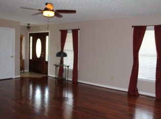 115 Rose Ave, Cave City, KY 42127