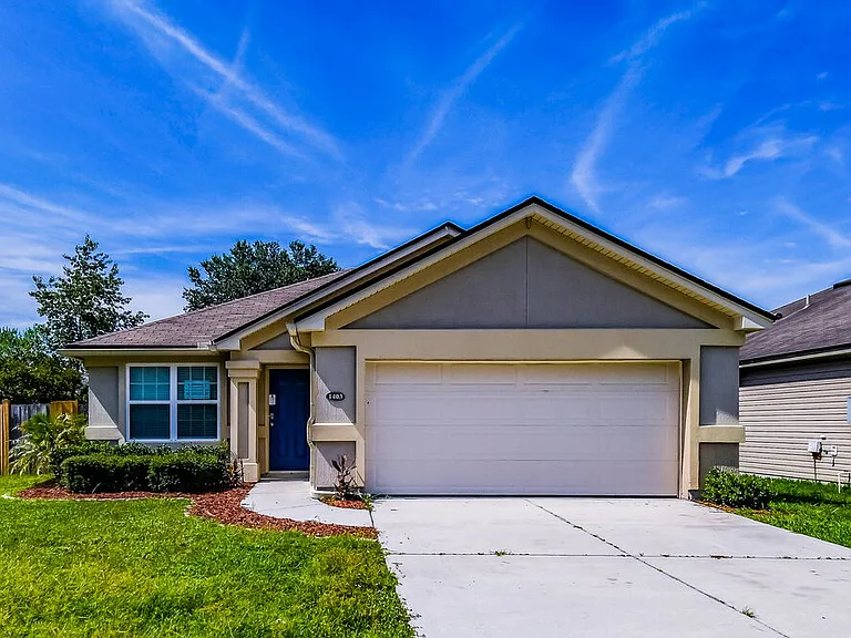 1403 Creek Point Blvd — Photo 1