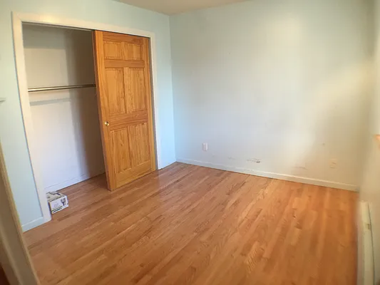 Rented by BuySell Real Estate Inc | media 12