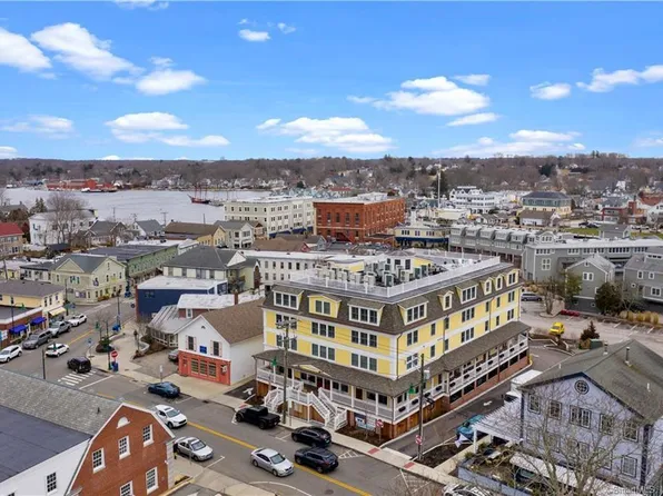 3 Water Street #402, Groton, CT 06355