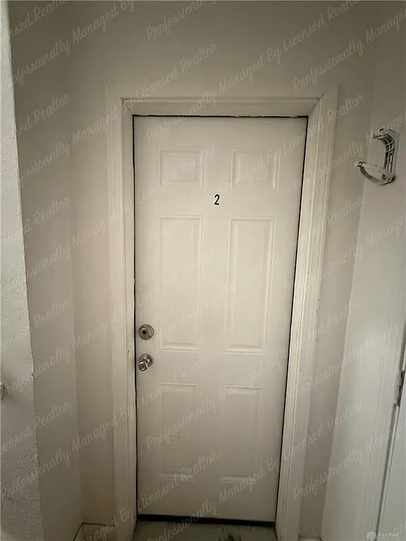 2 bed, 1.0 bath, 4956 sqft, $800 — Photo 3