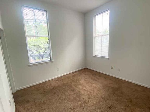 5th image of 2200 Gilbert Ave #2208-01