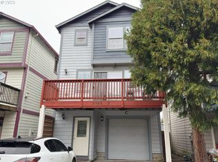 2743 SE 98th Ave APT 2, Portland, OR 97266