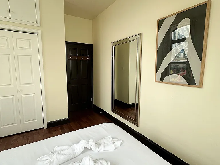 217 N 11th St #501 — Photo 11