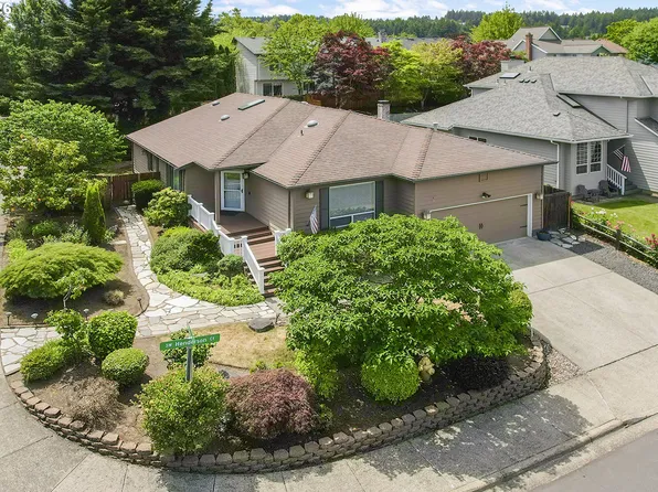 16552 SW Henderson Ct, Beaverton, OR 97007