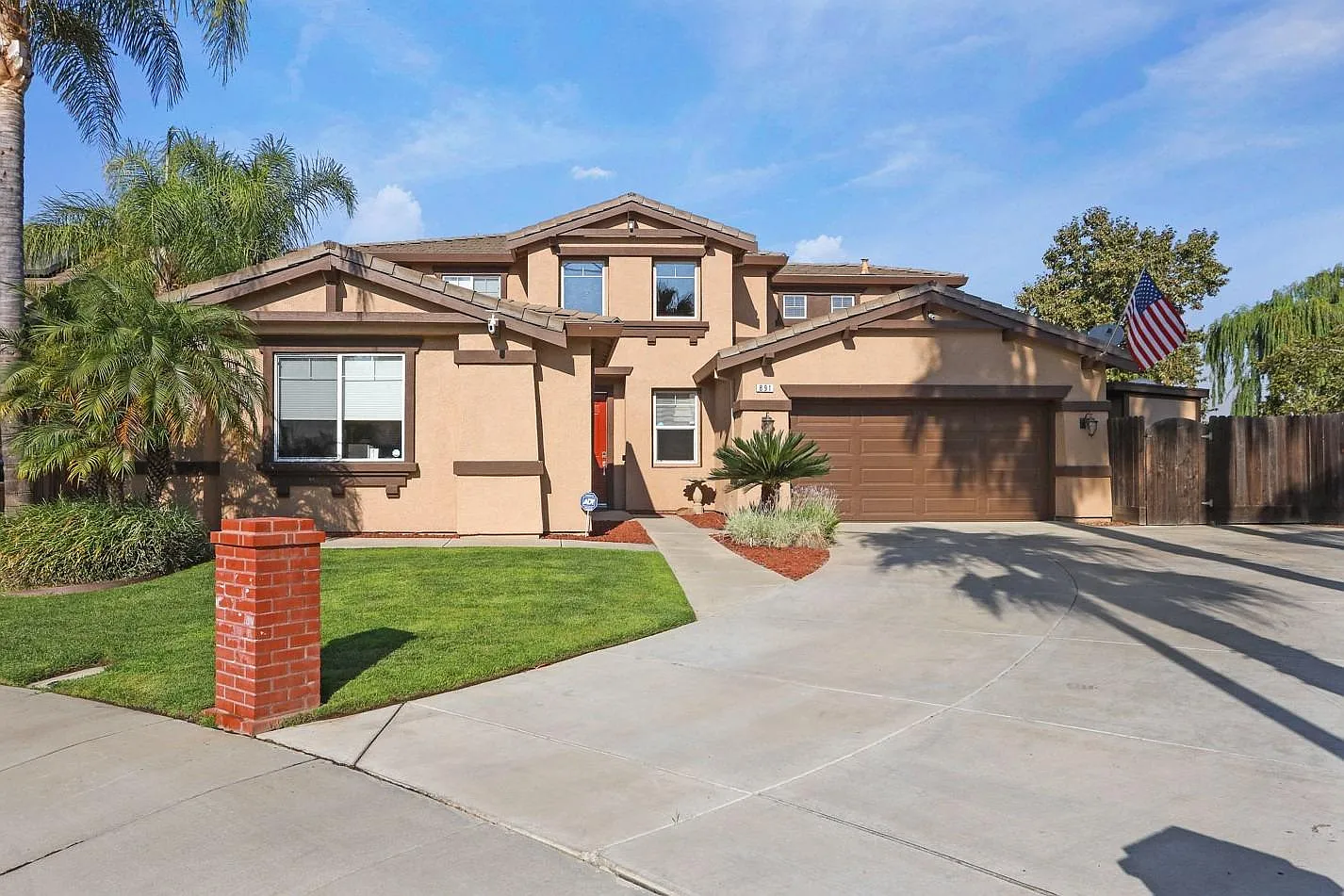 891 Everglades Ct photo 1