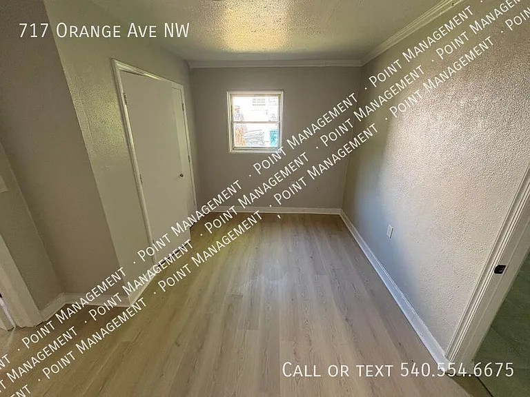 717 Orange Ave NW — Photo 4