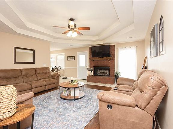 3rd image of 1125 Lee Road 437