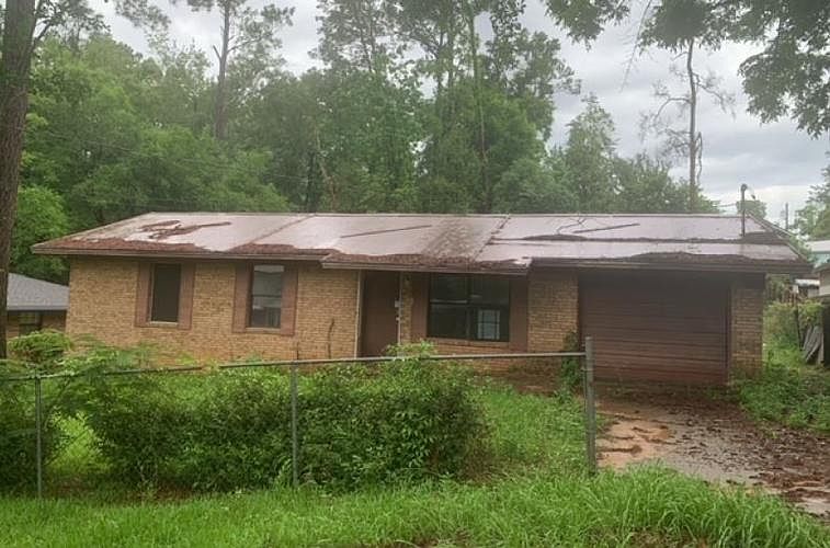 1st image of 224 Ivey Dr
