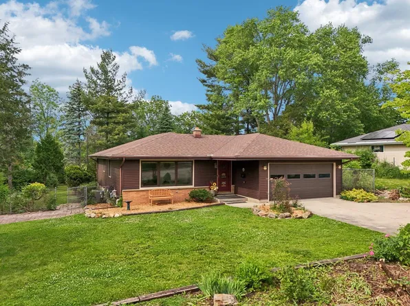 340 West Page STREET, Elkhorn, WI 53121
