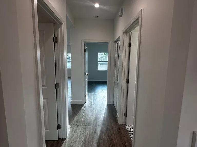 611 Silver Strand Blvd — Photo 28