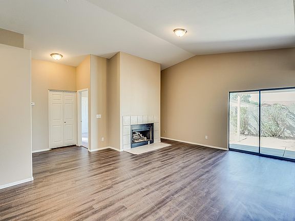 5th image of 1429 N Juniper Dr
