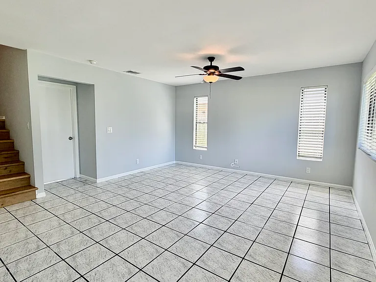 6048 Garrett St — Photo 24