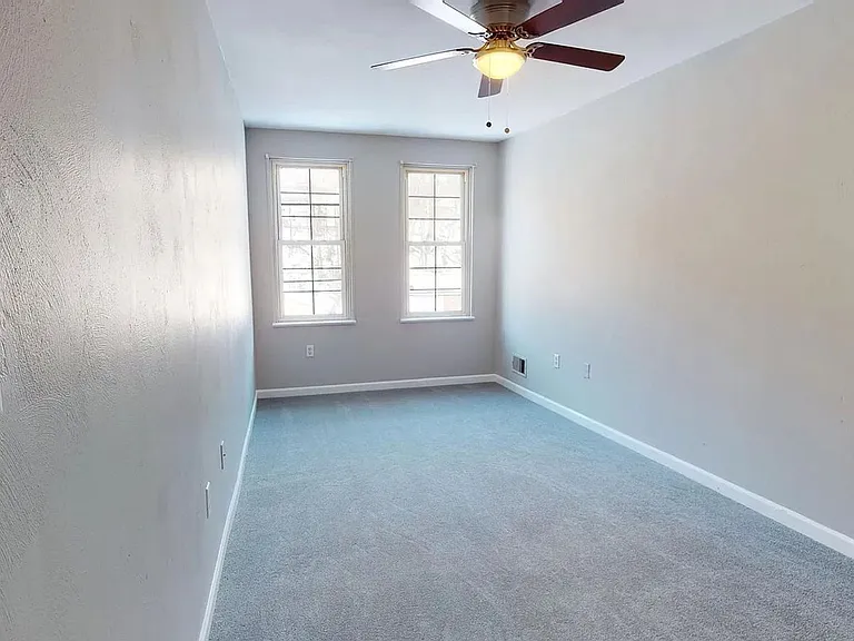 2824 Salisbury St #2 — Photo 15