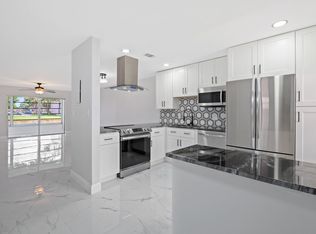 157 Lake Rebecca Dr, West Palm Beach, FL 33411