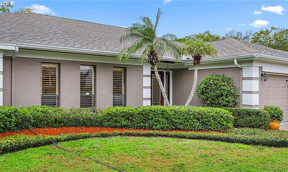 2nd image of 5954 Bay Lake Dr N